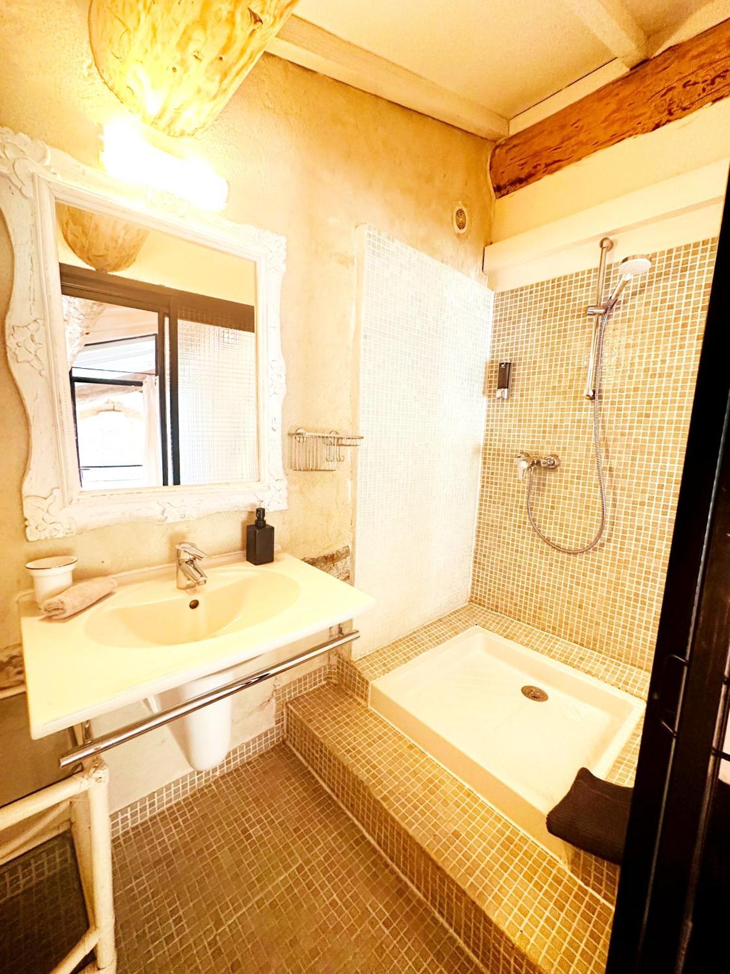 Magnifique Loft - Piscine - Tennis - Babyfoot 尼姆 外观 照片